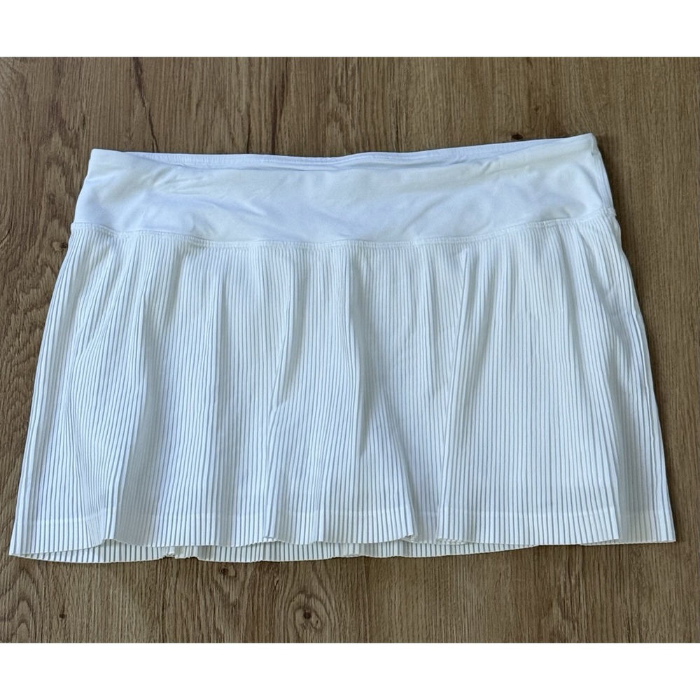 Lululemon Women's Pleat To Street Skirt Skort White Size 12 Pickleball Tennis